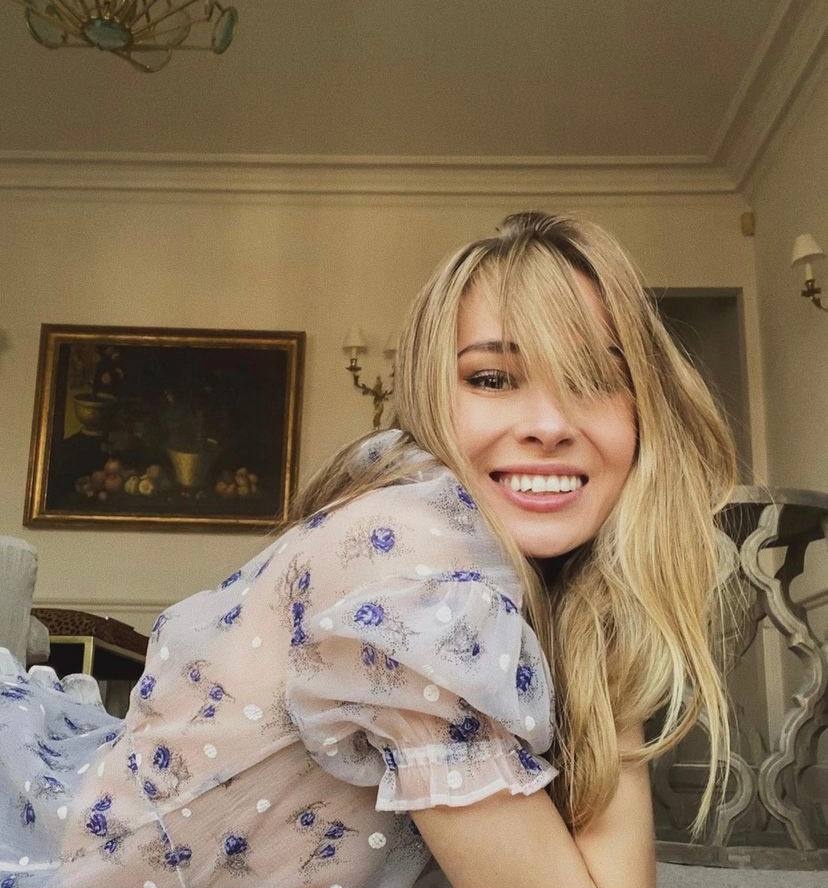 Инна привлекательная девушка из Архангельска цена от 3000 руб